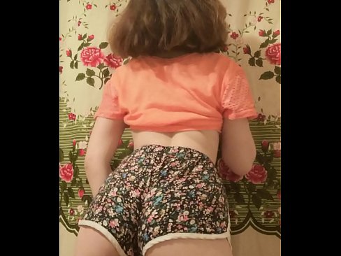 ❤️ Garota jovem e sexy tirando seus shorts da câmera ❤❌ Porno de qualidade em pt-br.extraclasswork.ru