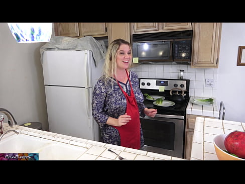 ❤️ A madrasta o ordenha na cozinha antes de sua data ❤❌ Porno de qualidade em pt-br.extraclasswork.ru