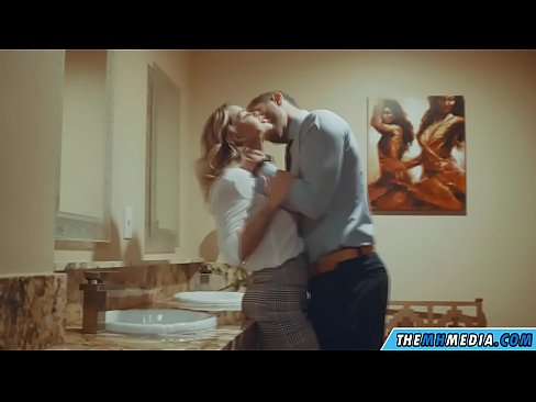 ❤️ Quando uma loira peituda o seduz em um banheiro público ❤❌ Porno de qualidade em pt-br.extraclasswork.ru